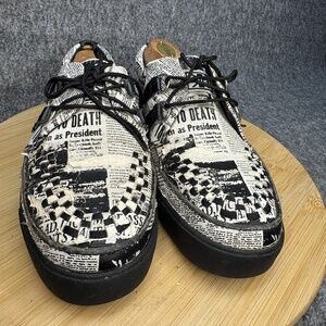 TUK Shoes Mens Sz 7 /Wmns 9‎ newspaper Print Punk Creeper Skulls Bones Leather